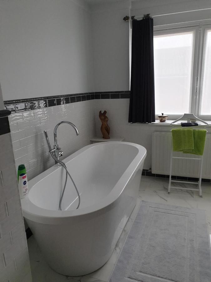 Den Hoge Doorn Bed & Breakfast Harelbeke Luaran gambar